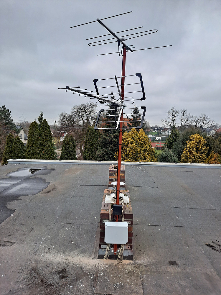 Realizacja montażu anten i instalacji - zdjęcie 15